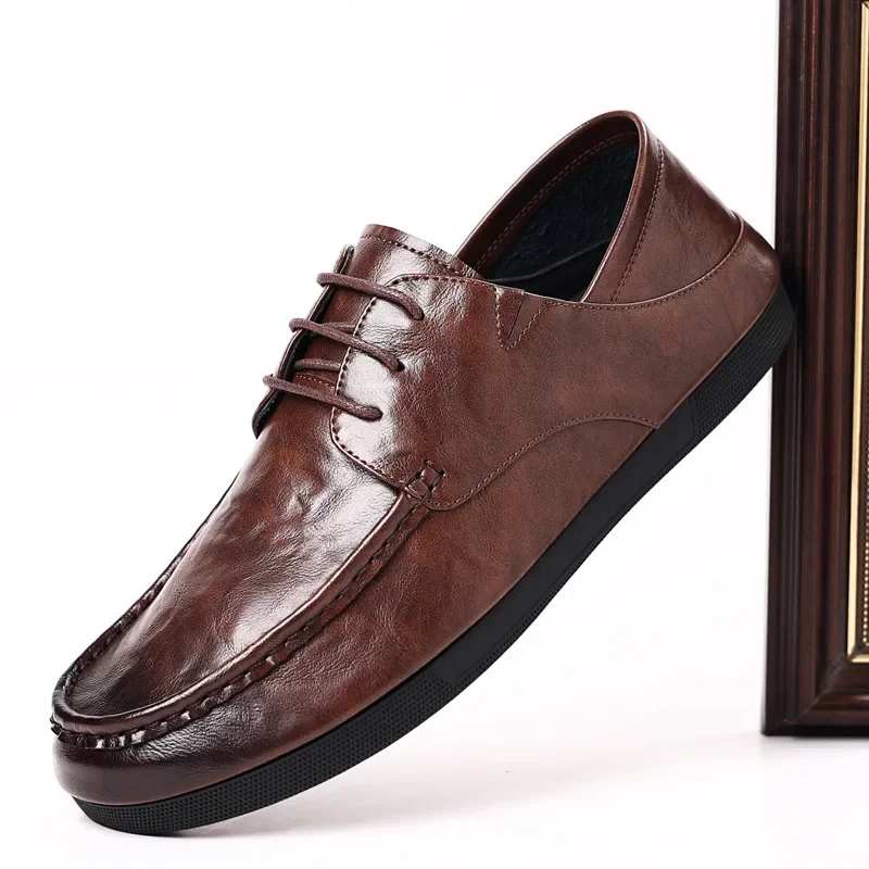 

Новая мужская кожаная повседневная обувь, лаконичная обувь для отдыха на плоской подошве, модные крутые кроссовки на шнуровке