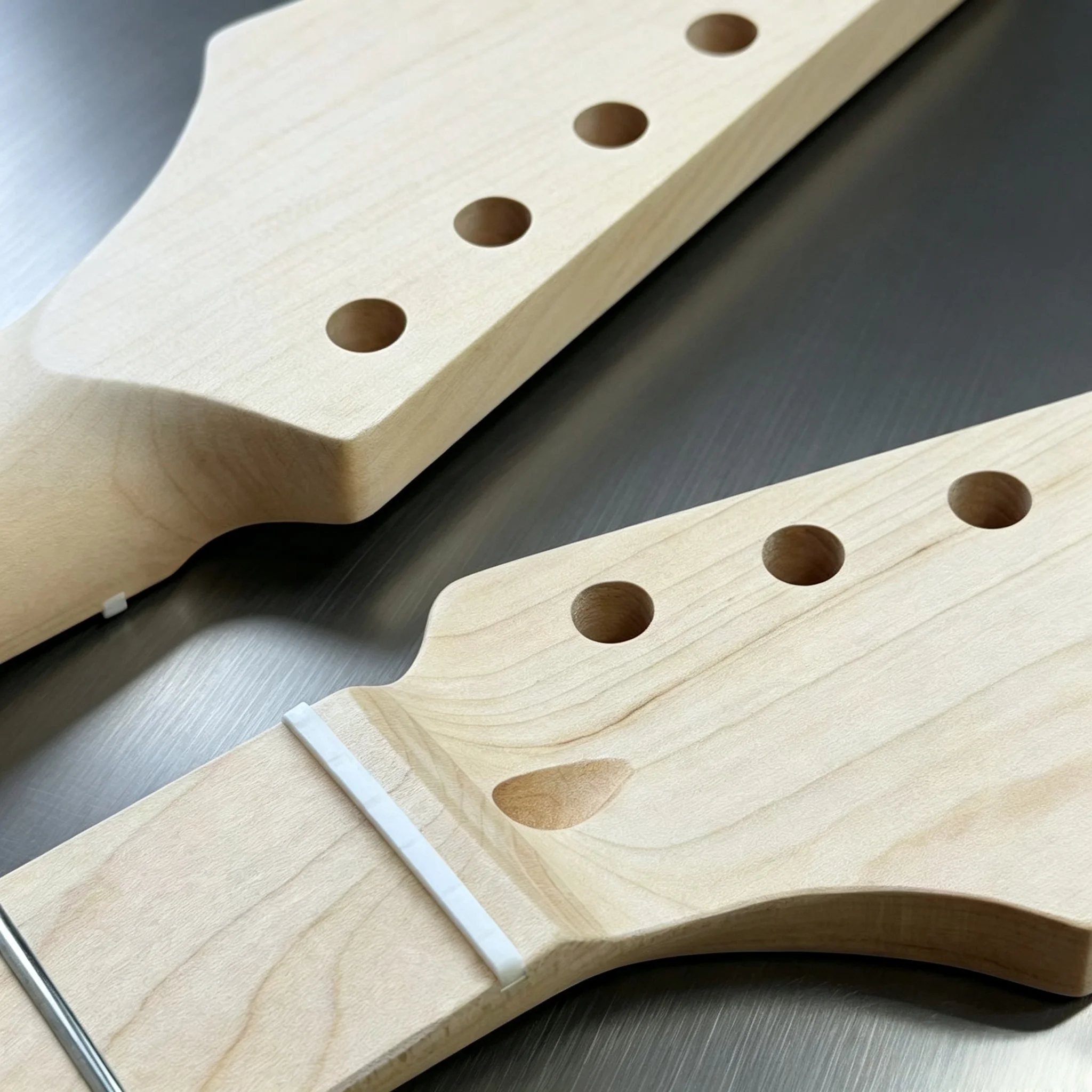 Raw Unfinished Maple ST Neck 22 Frets Maple Fingerboard Dot Position Markers Unpainted Electric Guitar Neck Replacement Parts