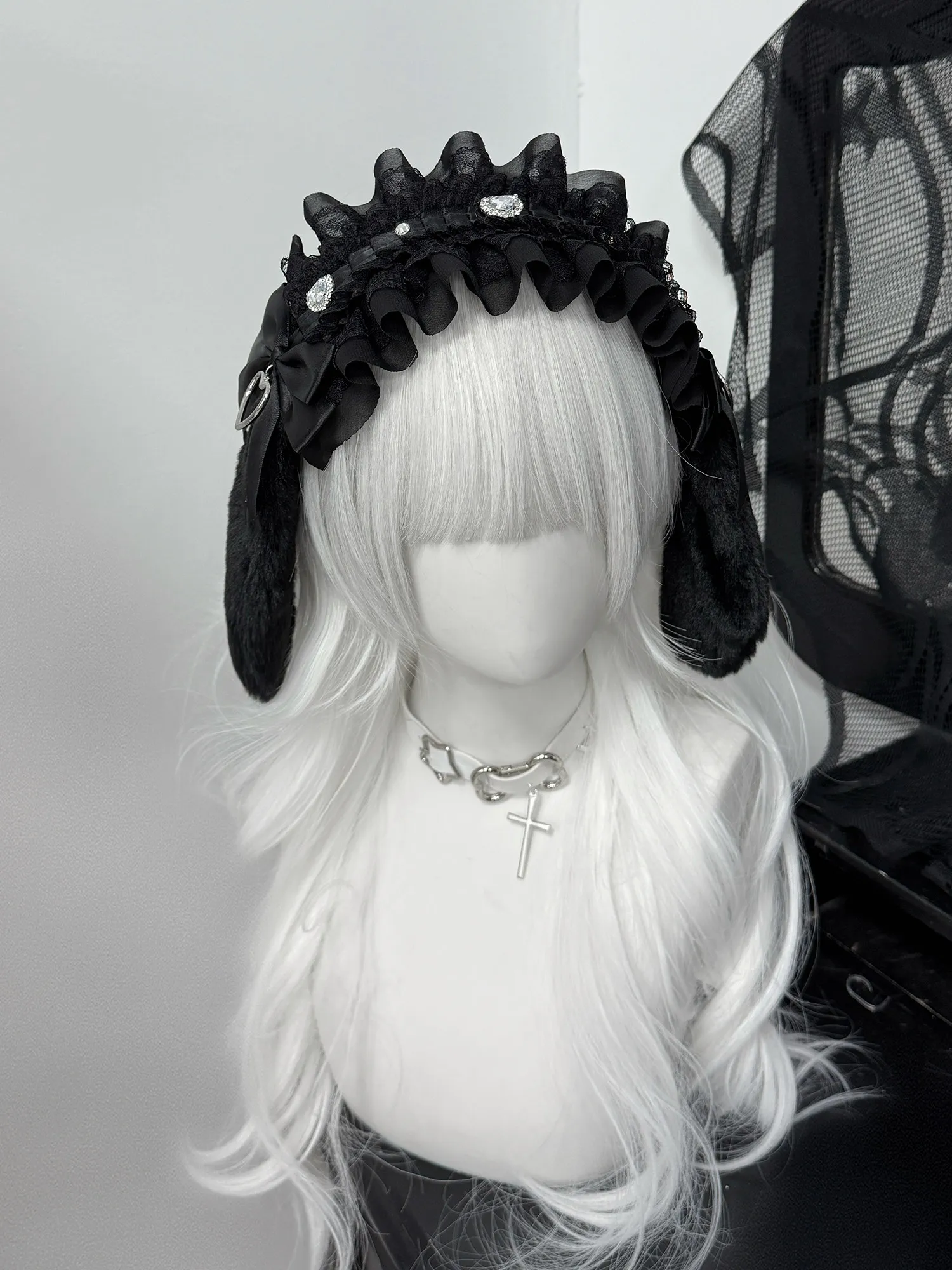 オリジナル弓型ラインストーン付き日本サブカルチャーy2kヘアアクセサリー、うさぎ耳レースヘッドギア、水彩画風ローニャンヘッドバンド