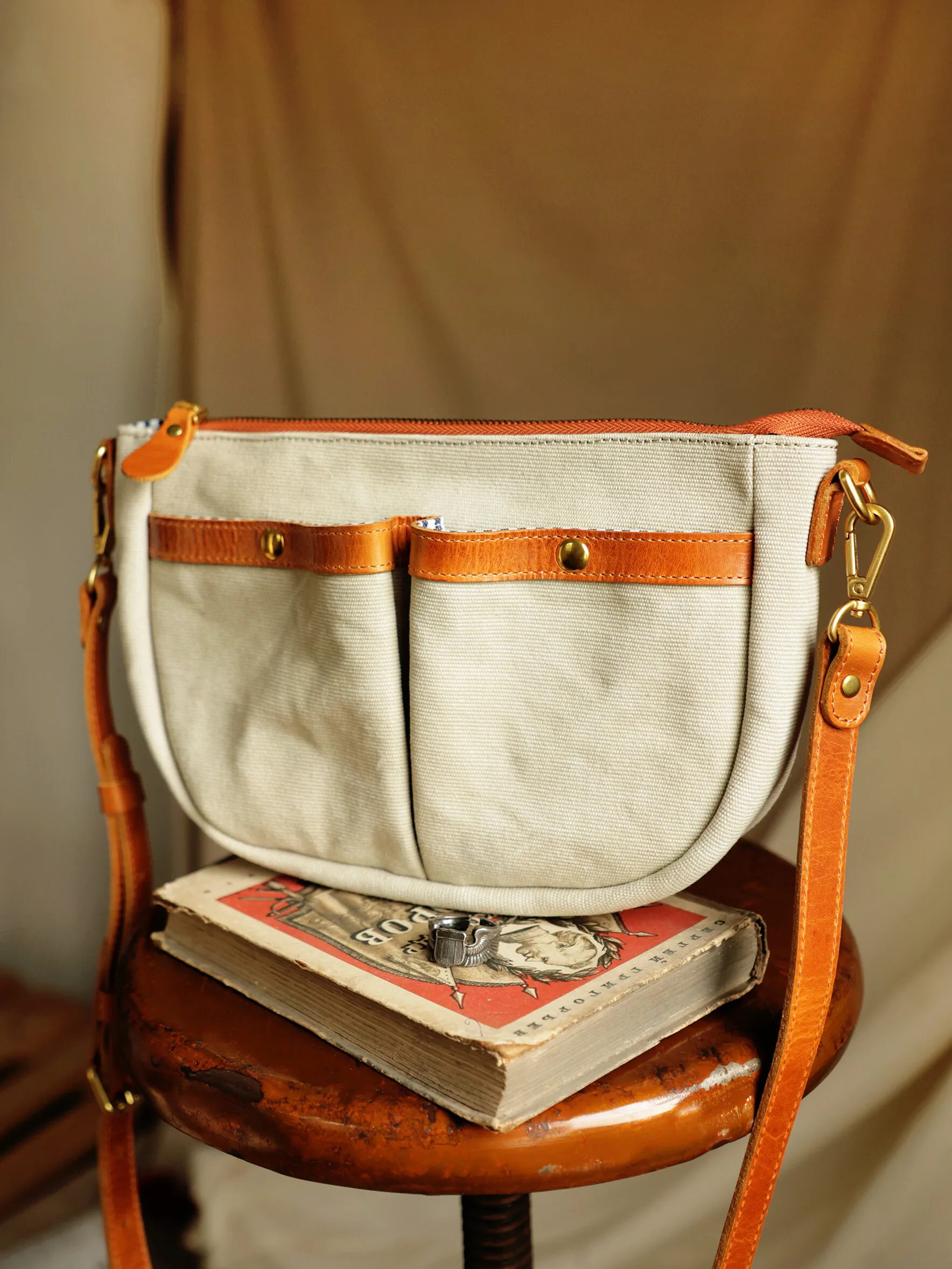 PNDME literary vintage high quality heavy canvas leather men's women's multi-pocket crossbody bag travel luxury shoulder bag