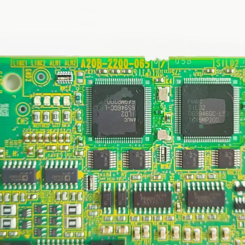 

A20B-2200-0650 / A05B-2601-C400 Teach Pendant Circuit Board