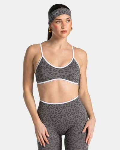 LOGO High‑quality yoga bra and shorts,soft stretch fabric Drying Sexy Peach Yoga Pants Running Sports Fitness Three-Point Design