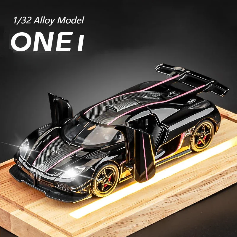 Koenigsegg ONE1-Alloy Diecast carro modelo com luz e música, 1:32, veículos, roda, puxar para trás, carro esporte, presentes de aniversário para meninos