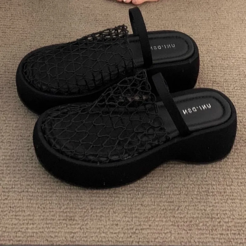 Черные сандалии на высоком каблуке с толстой подошвой Muffin, женская обувь, летние нежные полутапочки маленькой высоты