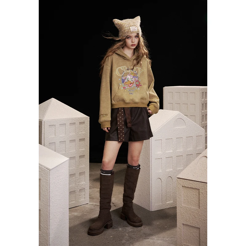 ELFSACK 2025, Winter-Neuheiten, Y2K-Vintage-Grafik, kurzes Sweatshirt für Damen
