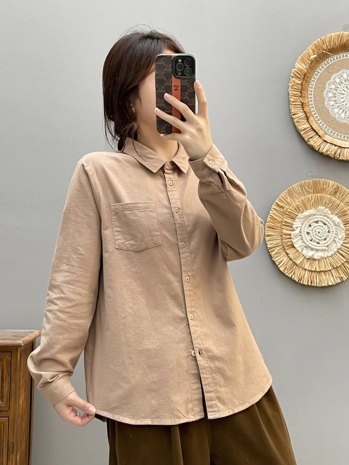 Camisa de algodón para mujer, camisas informales de manga larga de algodón cepillado con Base sólida, estilo japonés 2025, blusa para mujer