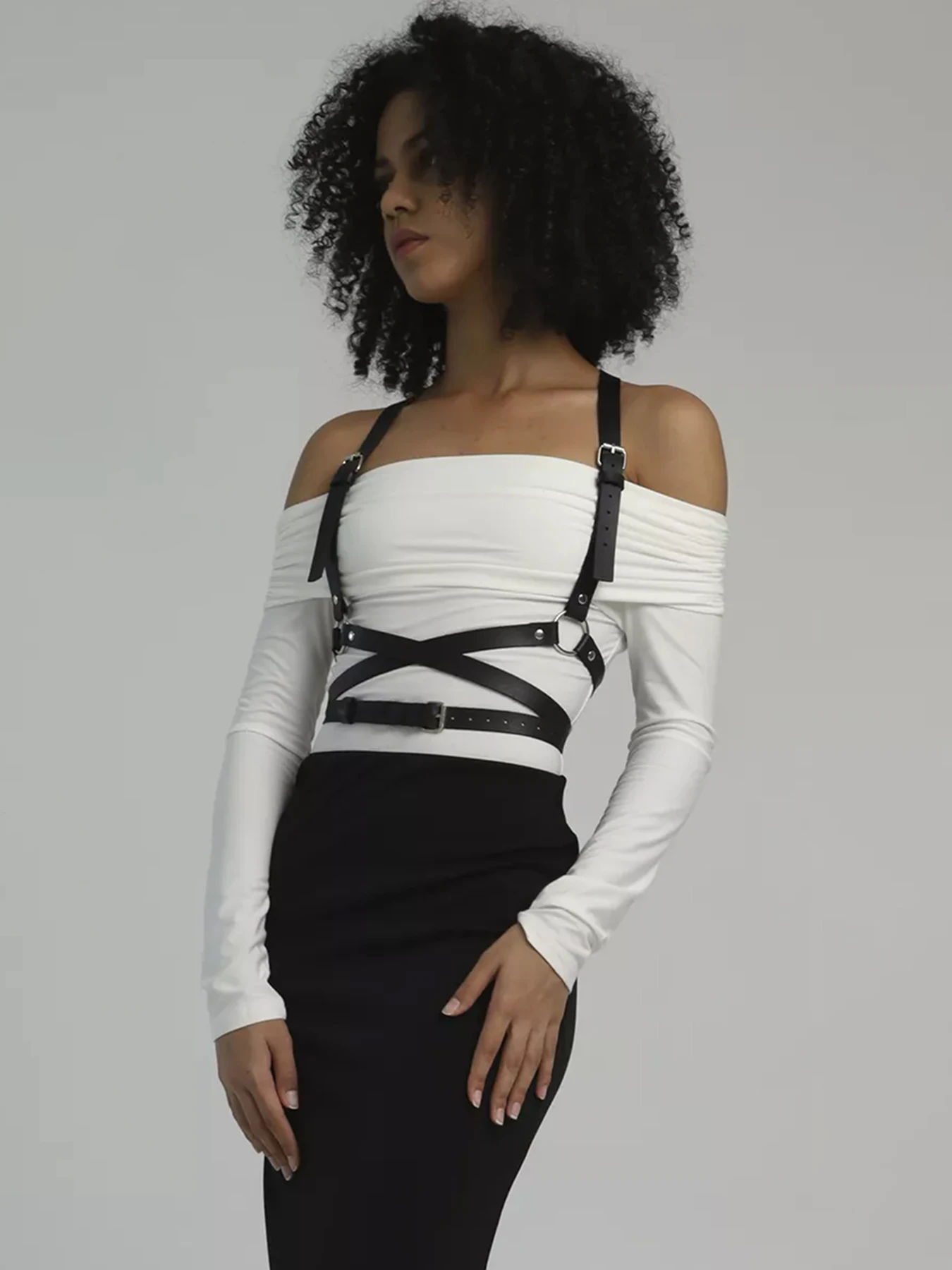 

Женский черный бюстгальтер из искусственной кожи с регулируемыми бретелями, боди для фестиваля Rave, готический стиль