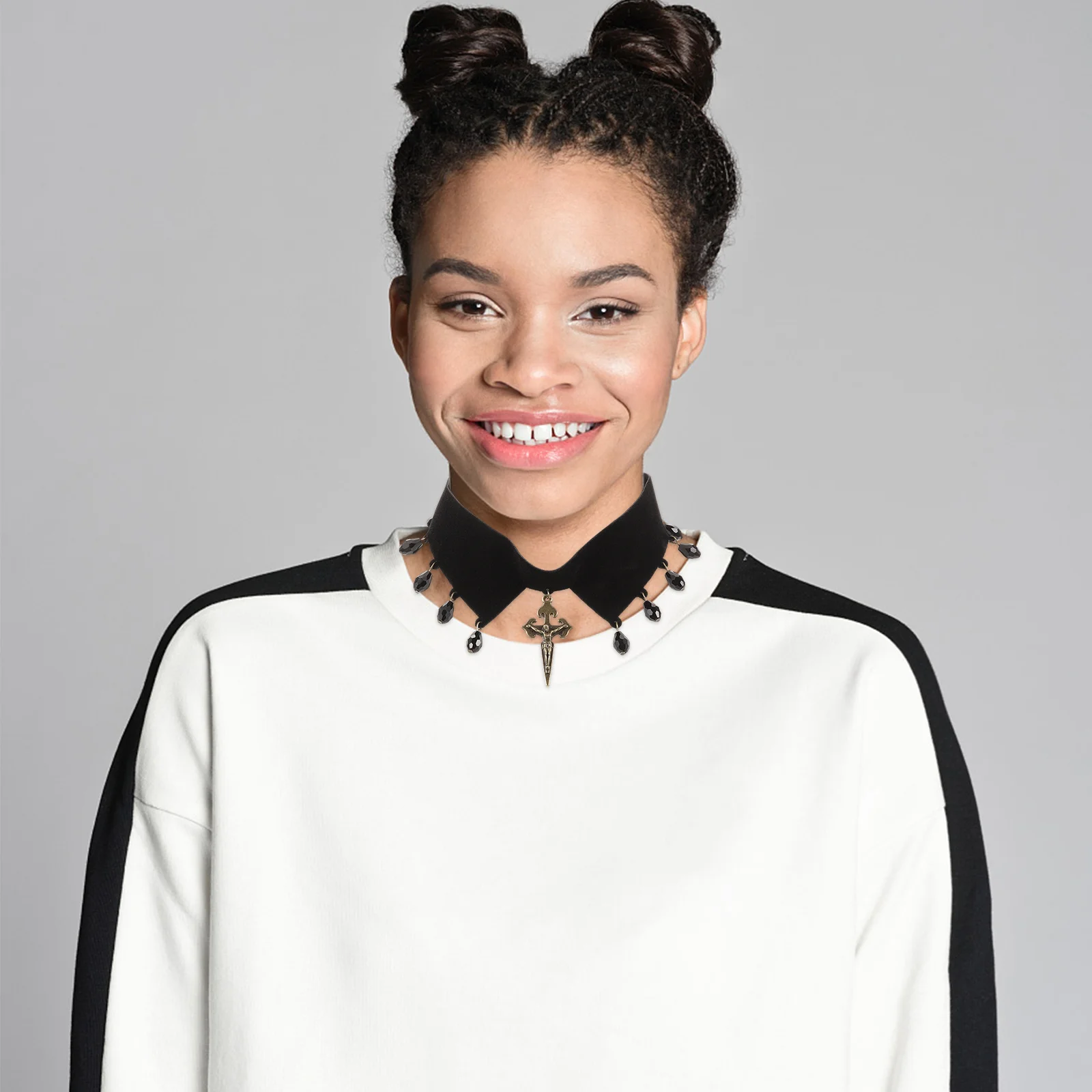 

Women Choker Cross Pendant Necklace Lightweight Adjustable Dainty Necklace for Birthday Party Travel Gifts Fashion Jewelry