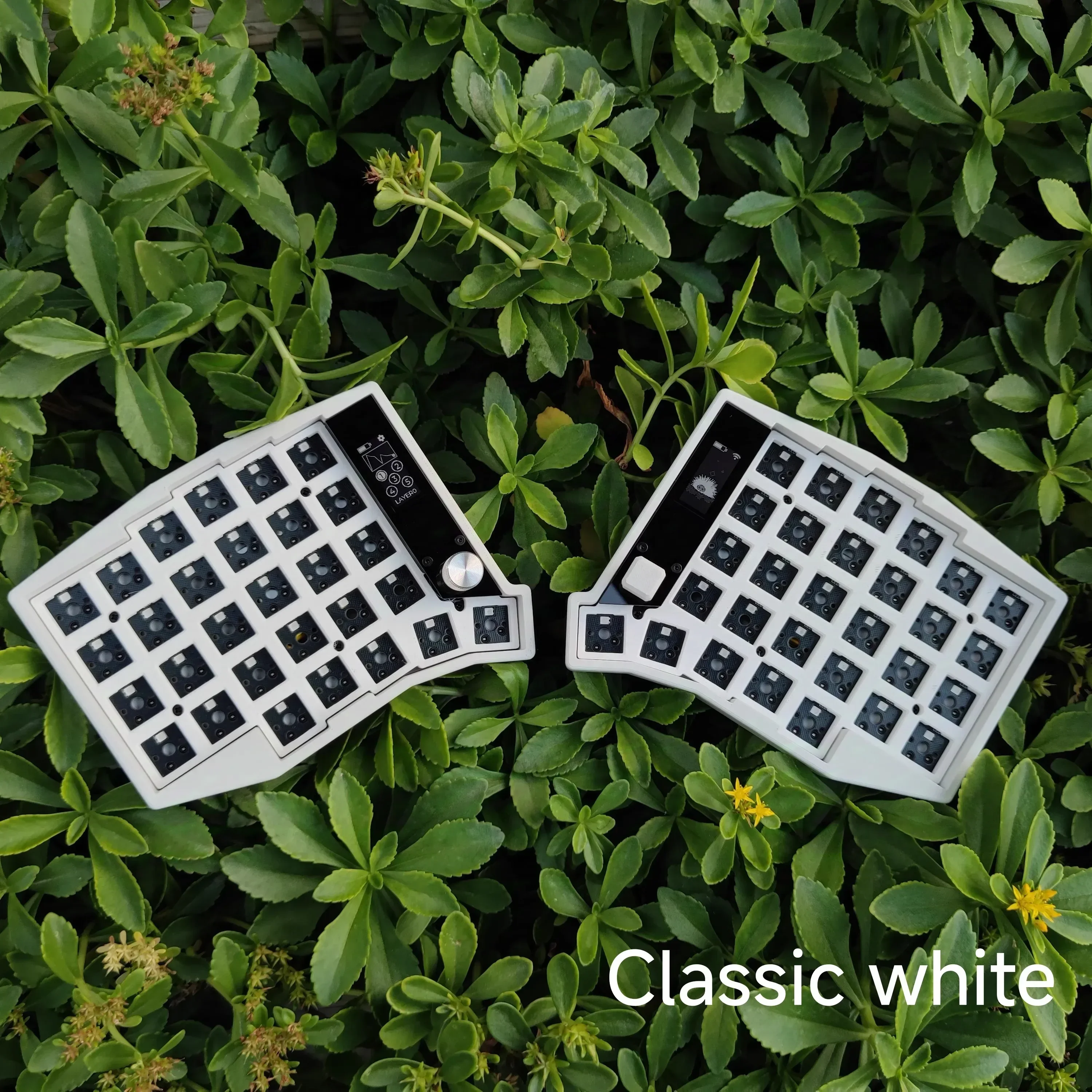Sofle Split Keyboard Bluetooth Dual Mode Zmk Scheme Hot Swap Custom RGB with View Directional Rocker Knob Screen Keyboard 61 key image 3