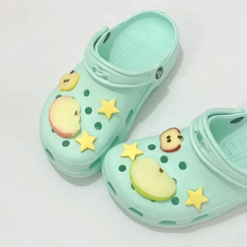 جديد 1 مجموعة الصيف الطازجة التفاح شرائح الأحذية السحر مجموعة المتقدمة الفاكهة الأحذية الزينة DIY بها بنفسك ثلاثية الأبعاد انفصال مشبك إكسسوارات أحذية