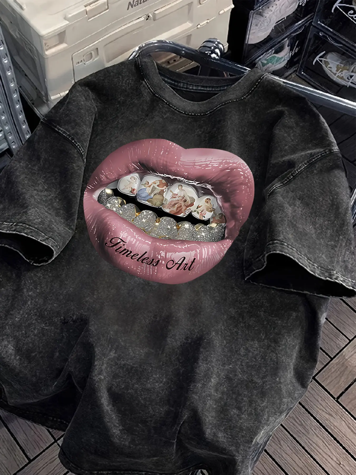 Fashion Women Clothing Vintage high street mouth  Pattern Washed T Shirts   Y2k   Graphic  Top  Shirts for Women