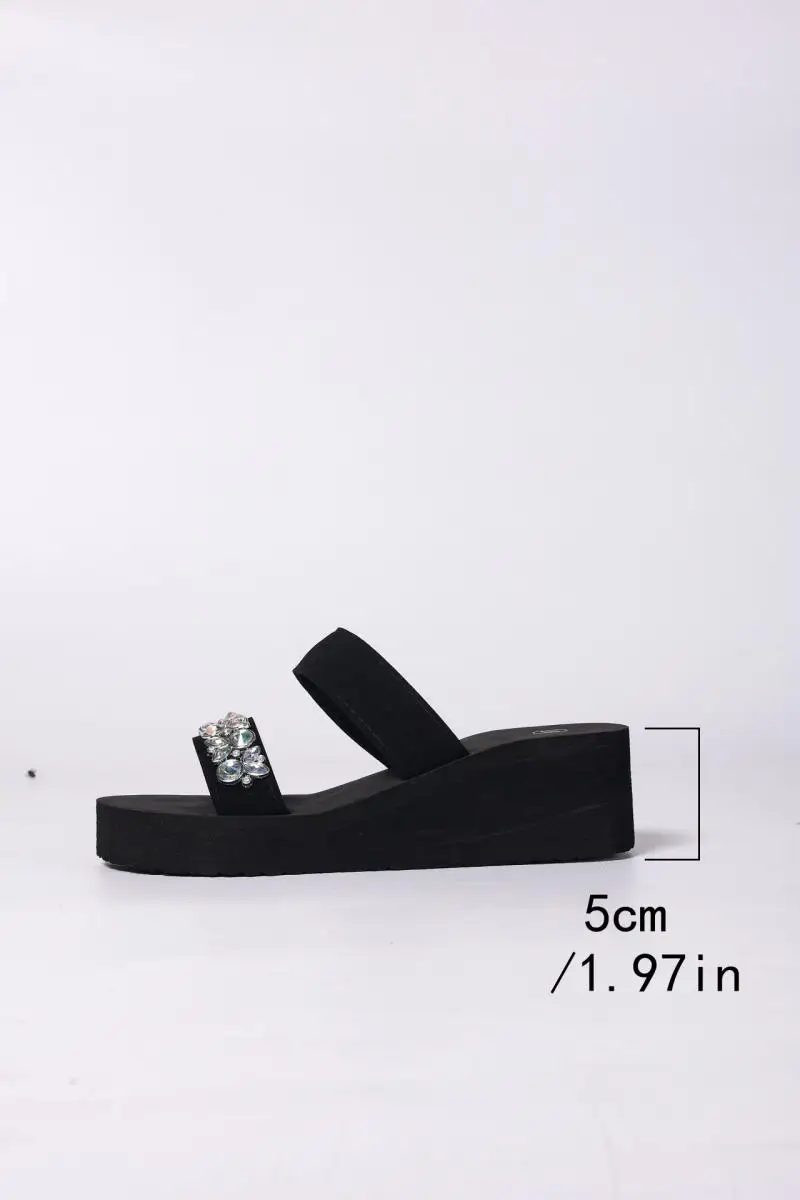 Luxuriöse silberne Strass-Sandalen mit dicker Sohle für Damen, Sommer 2026, bequeme Plateau-Strandpantoletten, Keilabsatz-Slipper für Frauen – Detail 9