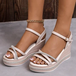 Sandały damskie na platformie New Style Round Toe Wedges Women Shoes Cross Strap Fashion Sports Casual Flat Sandals Zapatos De Mujer