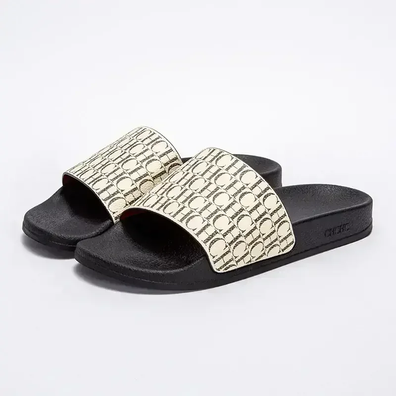 CH 멀티 장면 유니버설 여성의 실리콘 비치 신발 여성 슬리퍼 새로운 패션 편지 인쇄 플립 플롭 비치 신발