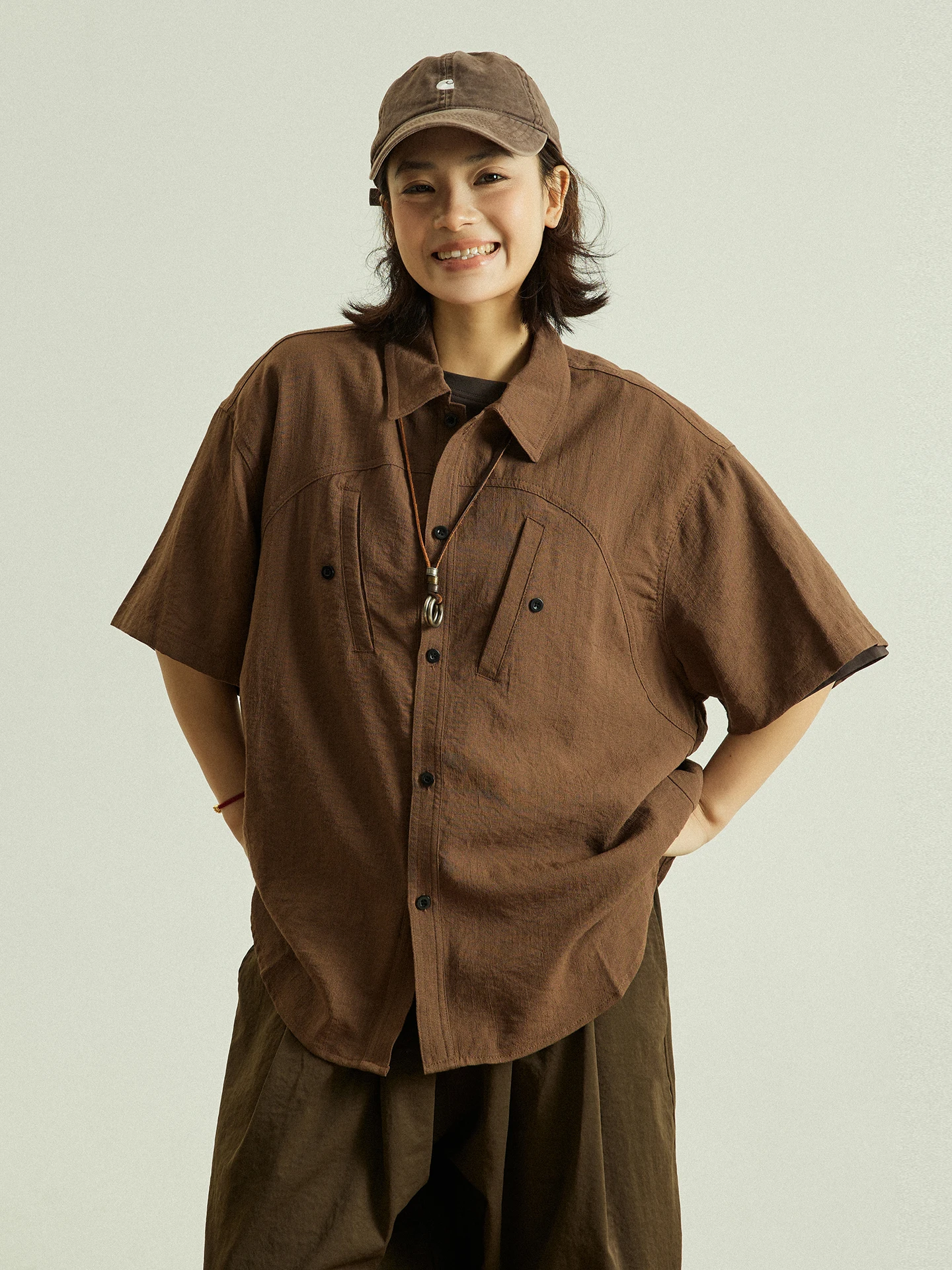 

GoodNorth Retro Coffee Short Sleeve Workwear Shirt Loose Fit Casual Style for Men And Women Summer Season Polyester Blend