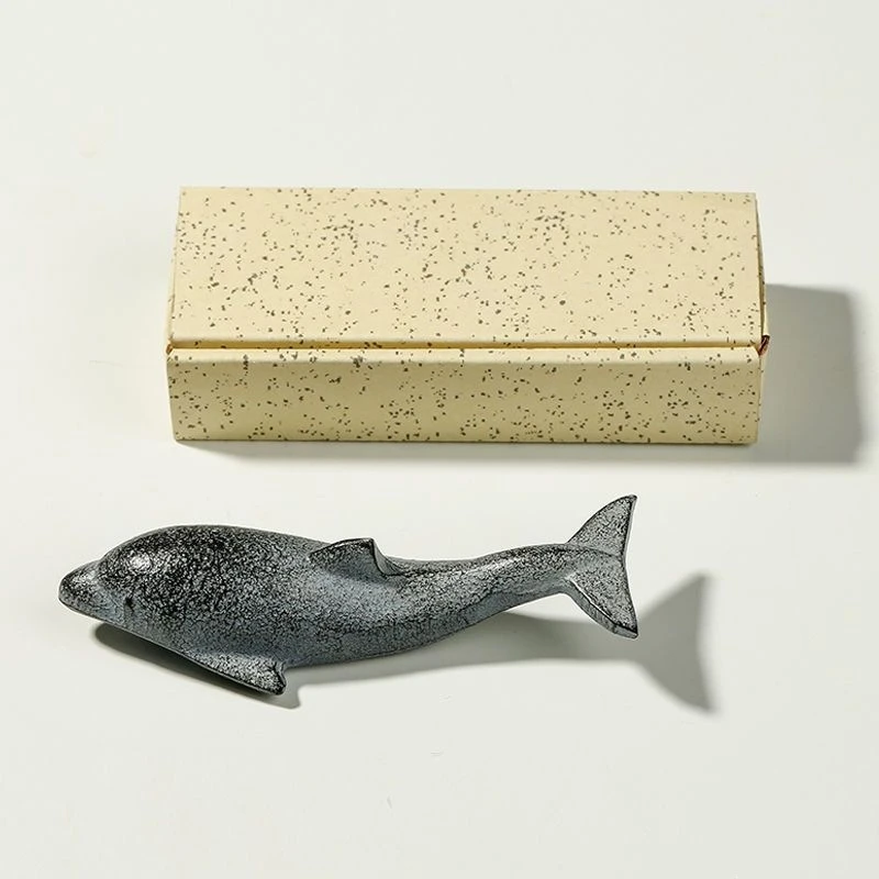 Creative Whale Desk Gutter Pufferfish Cast Iron Turtle Design Desk Gutter Paper Weight Xuan Paper Weight Metal Dolphin Pen Holde