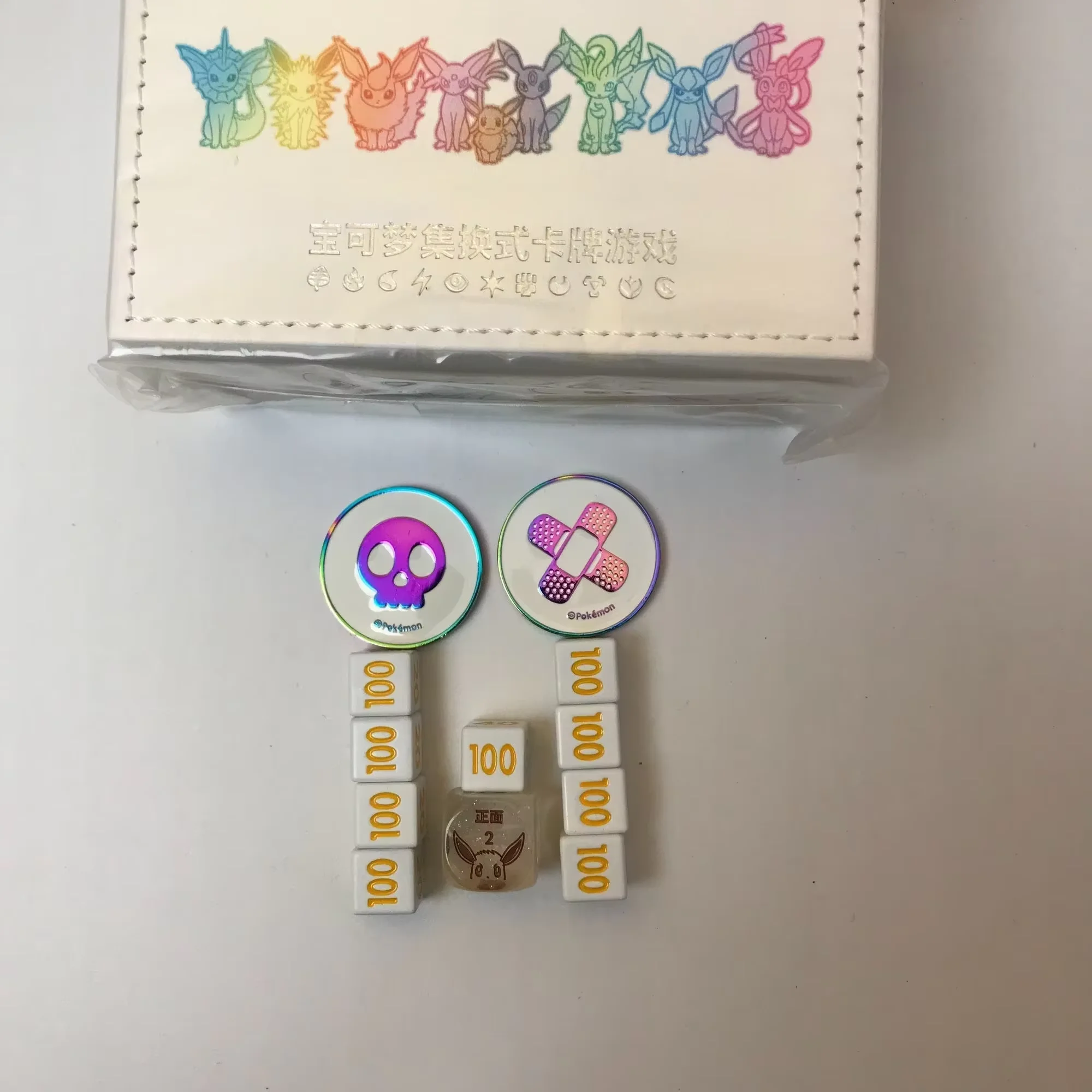 Op voorraad Eevee Advanced Gift Box Eevee Game Peripherals Card Box Indicator Box Ptcg Card Collection Hobby Bureau Verjaardag Speelgoed Cadeau