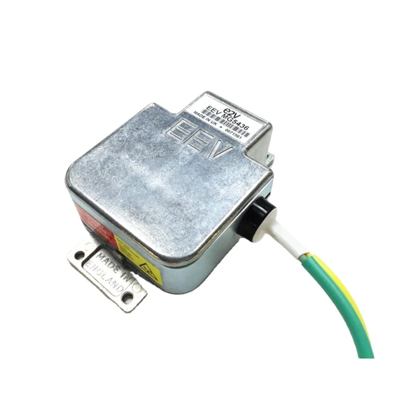 

Запасные части для морского радара Furuno UK MG5436 E2V 25KW X-диапазонный радар Магнетрон Морская электроника Морская навигация Связь