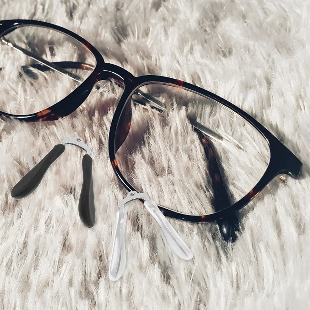 

4Pcs Children's Eyeglass Nose Pads Soft Silicone Saddles Bridge Strap Anti-Slip Replacement Nose Cushions for