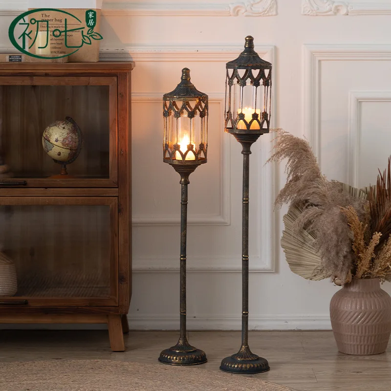 

Villa entry corner floor-to-ceiling candlestick outdoor courtyard rainproof wind lamp garden atmosphere retro candlestick