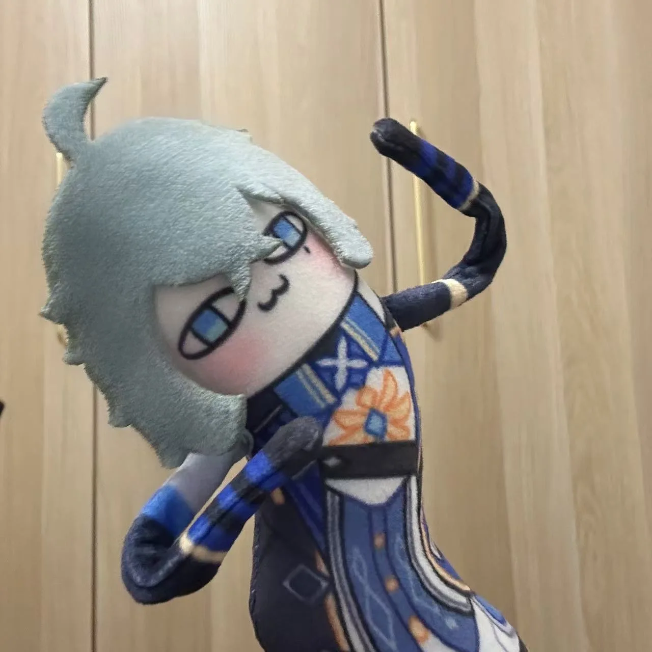 18cm Funny Genshin Impact Lohen Plushie Toys Stuffed Lohen Plush Dolls Backpack Decorative Pendants Keychain Birthday Xmas Gifts - view 4