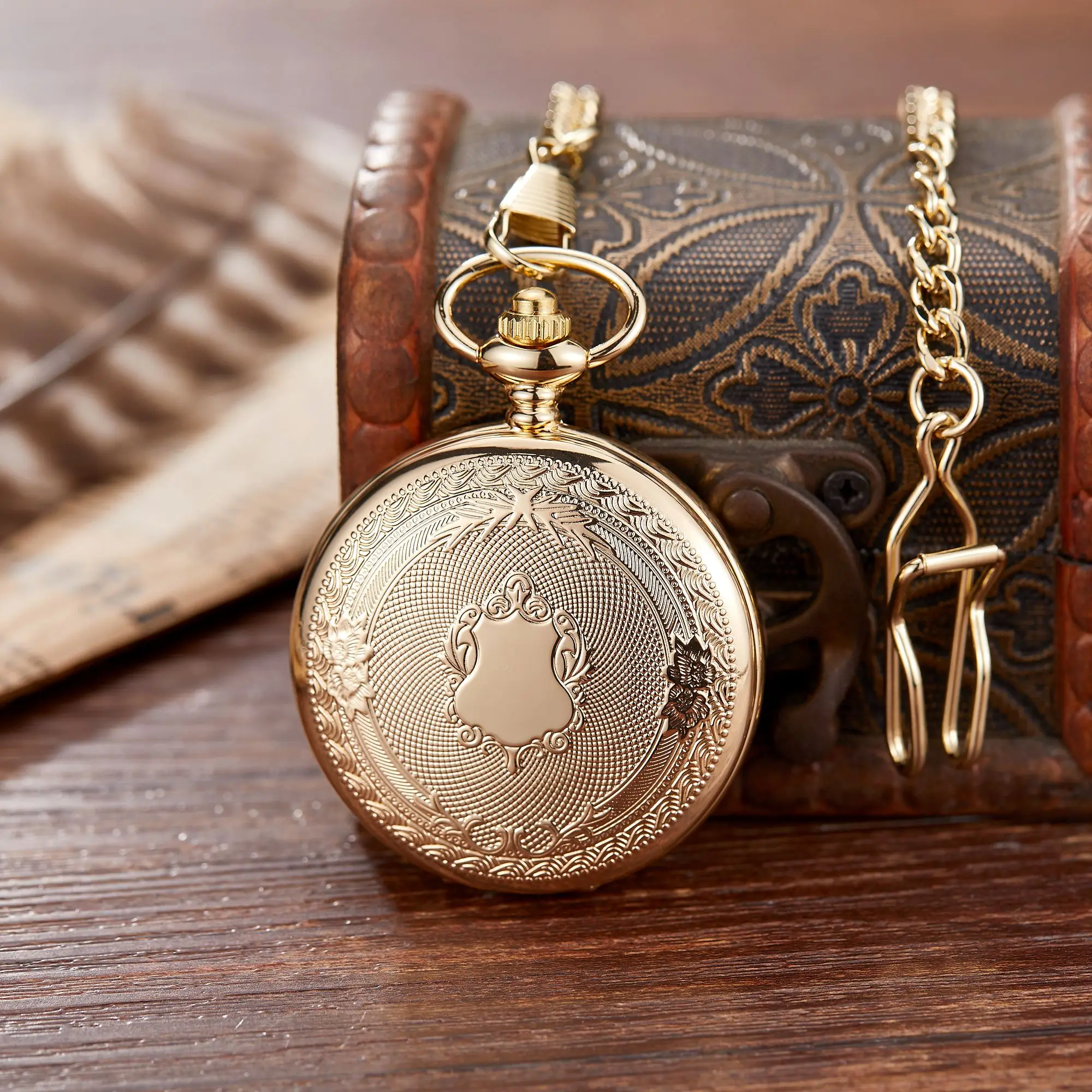 Unique Black Silver Pocket Watch Mechanical Hand-Winding Fob Watch Roman Numerals Dial Retro Clock Chain Pendants