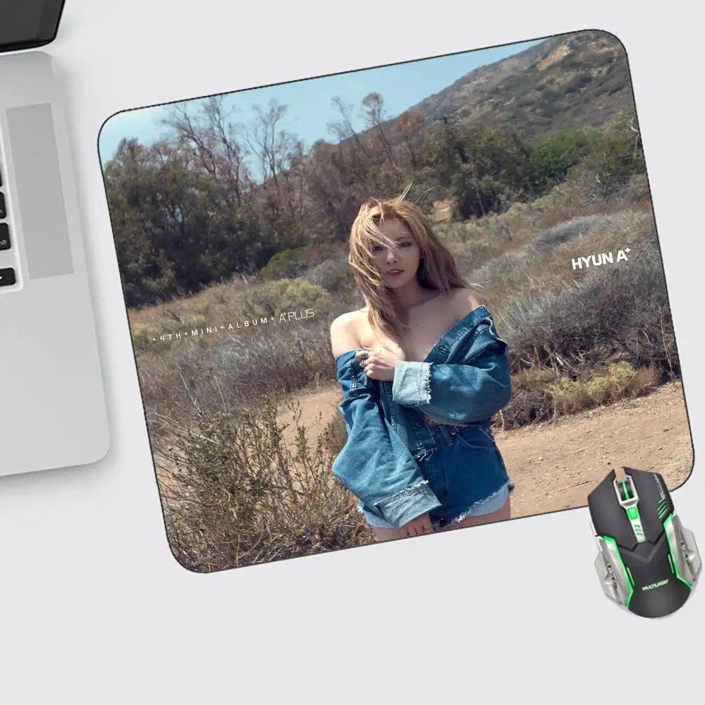 

Kim Hyun A Mouse Pad Small Gaming Accessories Keyboard Computer Offices Desk Mat Pc Gamer Non-slip Rubber Mousepad
