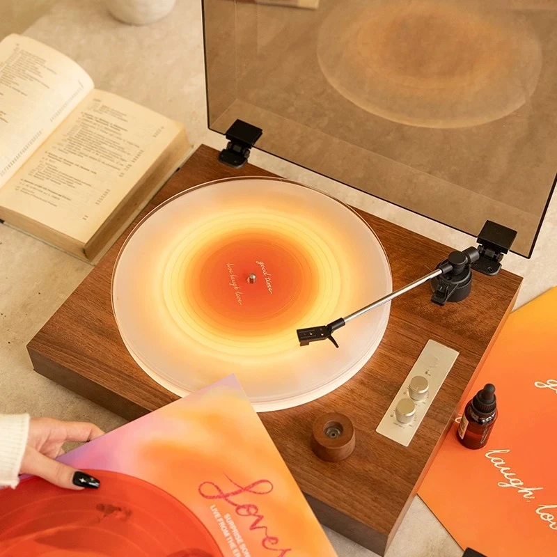 Vinyl record player New Year's gift, luminous bluetooth audio aromatherapy machine, high-end birthday gift