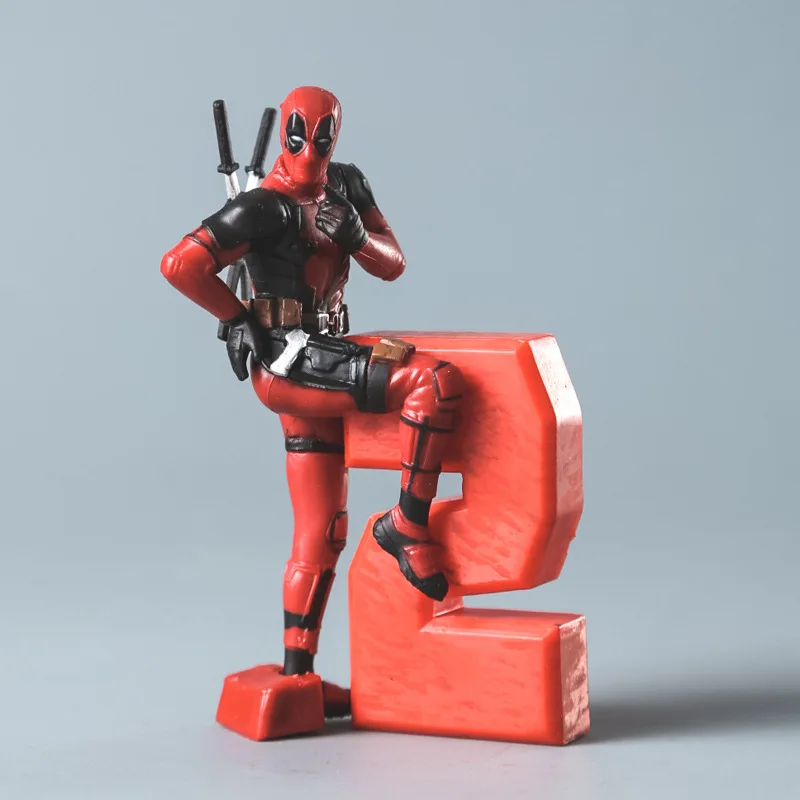 Disney Anime film Deadpool aksiyon figürleri araba iç süsler için otomatik dikiz aynası asılı kolye masaüstü modeli dekor