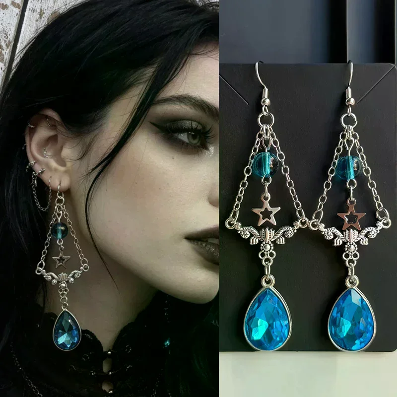 1Pairs Vintage Dangle Earrings Silver Hollow Butterfly Emerald Green Gem For Party Daily Wear Vacation
