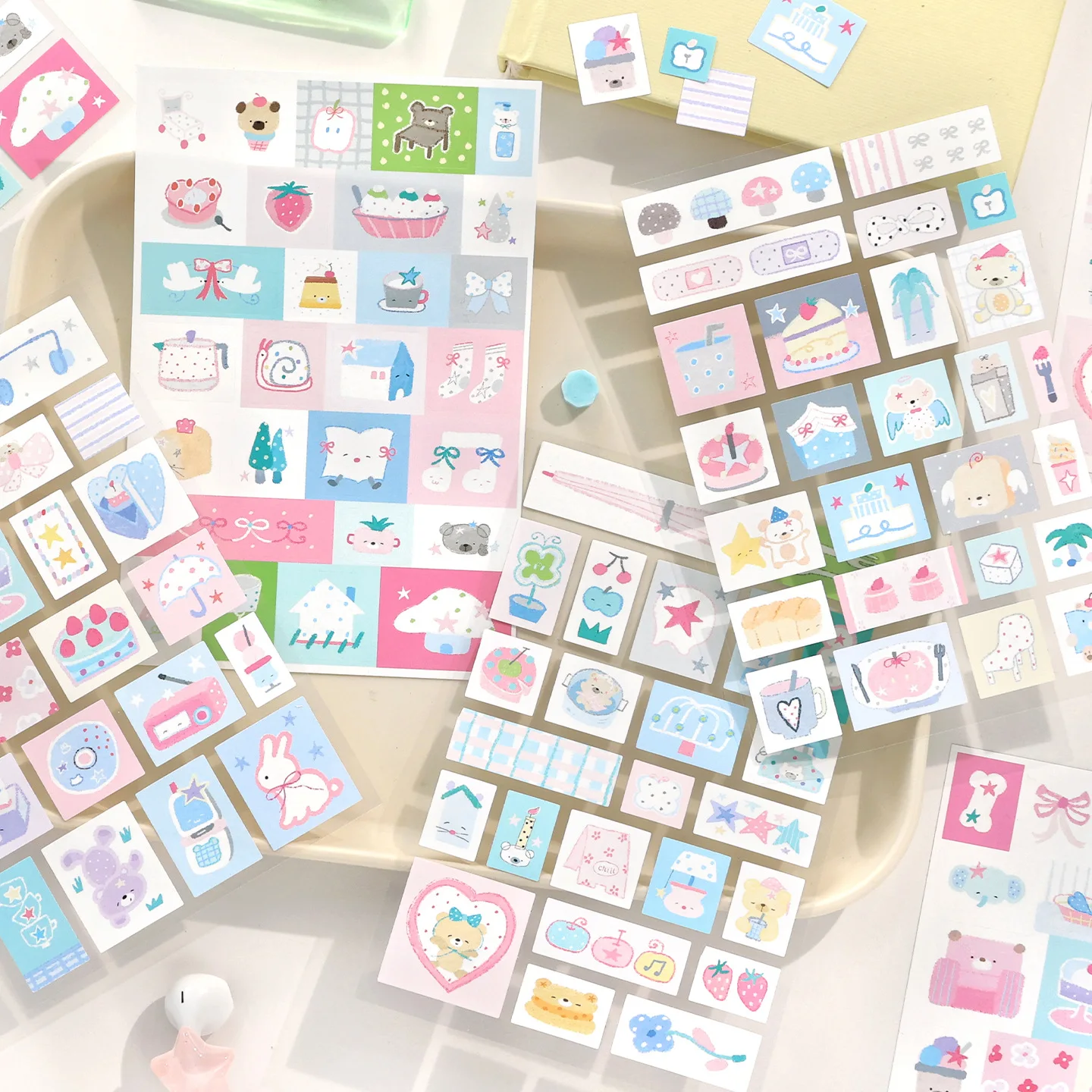 1pcs Cute Creative Icon Illustrations Cute Phone Case and Journal Diy Handbook Material School Office Supplie