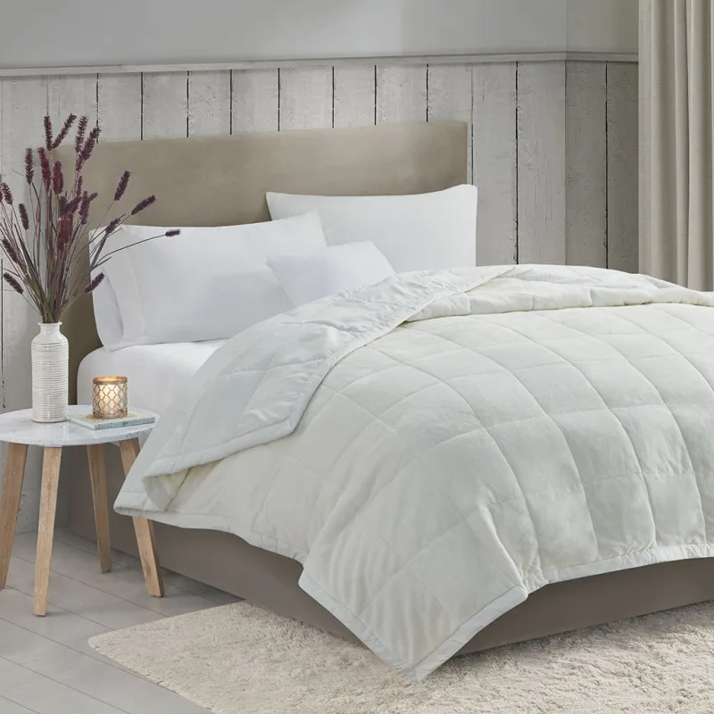 

Reversible HeiQ Smart Temperature Down Alternative Blanket