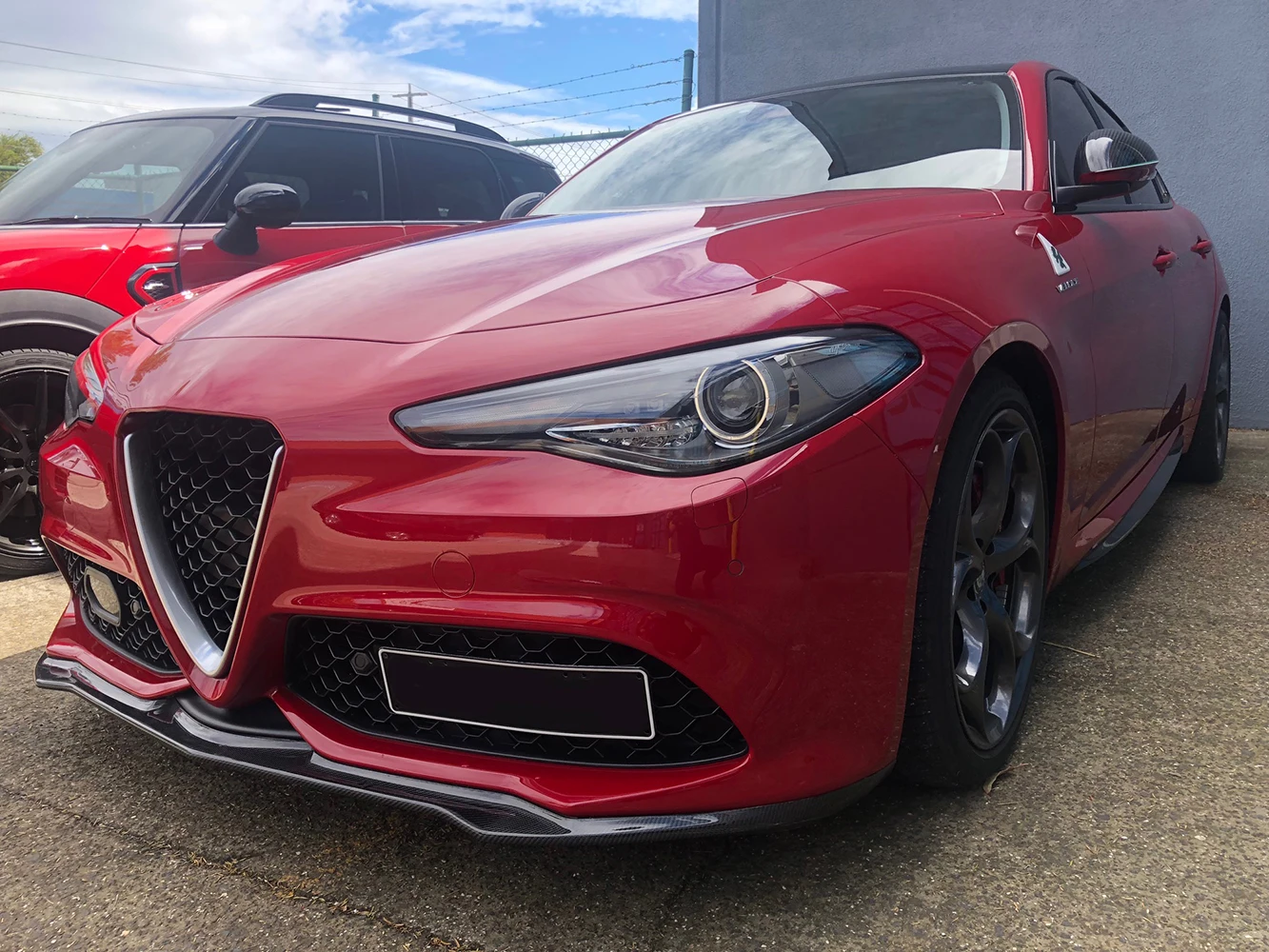 Factory ODM Carbon Fiber Front Lip Spoiler Auto Body Kit For Alfa Romeo Giulia Sedan 4-Door 16-18 (Fits: Giulia Sport) 2