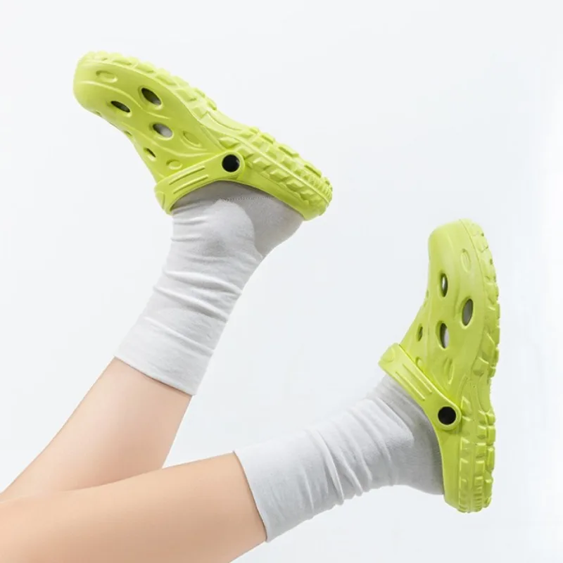 المرأة سميكة القاع قباقيب الصنادل الصيف في الهواء الطلق المضادة للانزلاق نعال شاطئ النساء إيفا مريحة مزيل العرق الصنادل سميكة وحيد