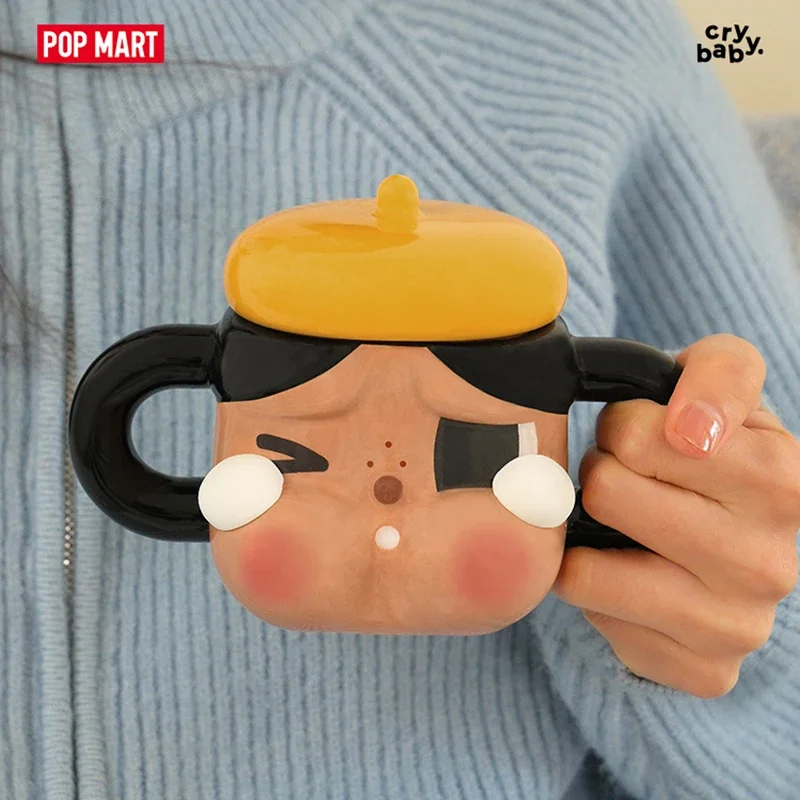 POPMART CRYBABY Sad Club Series Keramiktasse, niedliche Anime-Figur, Ornamente, Sammlung, Geschenk