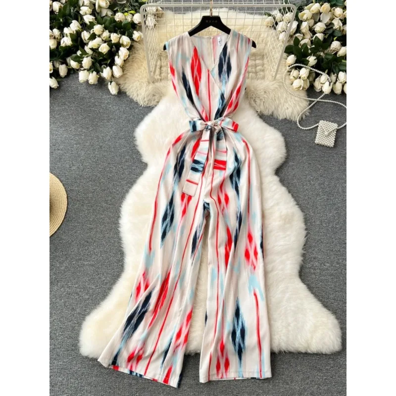 

Women Casual Stripes Vacation Beach Long Jumpsuit Summer Fashion Elegant Vacation Wear Lace-up Waist Casual Wide-leg Jumpsuit