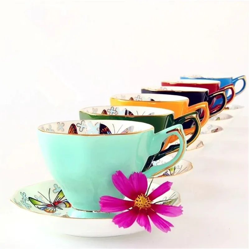 Europe Noble Ceramic Coffee Cup and Saucer Set Luxury Ceramic Mug Top-grade Porcelain Tea Cup Cafe Party Drinkware