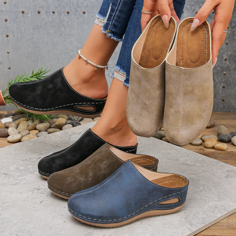2026 Neue Keilabsatz-Pantoletten für Damen mit dicker Sohle, große Größen, bequeme Freizeitschuhe, coole Pantoletten