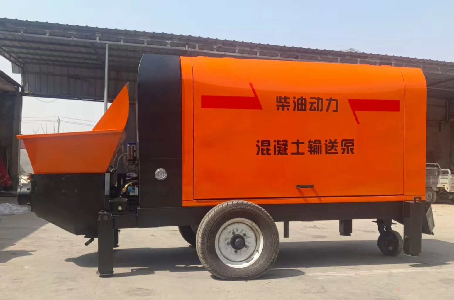 Versatile Diesel-Powered Delivery Pump, Single-Cylinder Vertical Transport 10-20m, for Various Concrete Applications. view 6