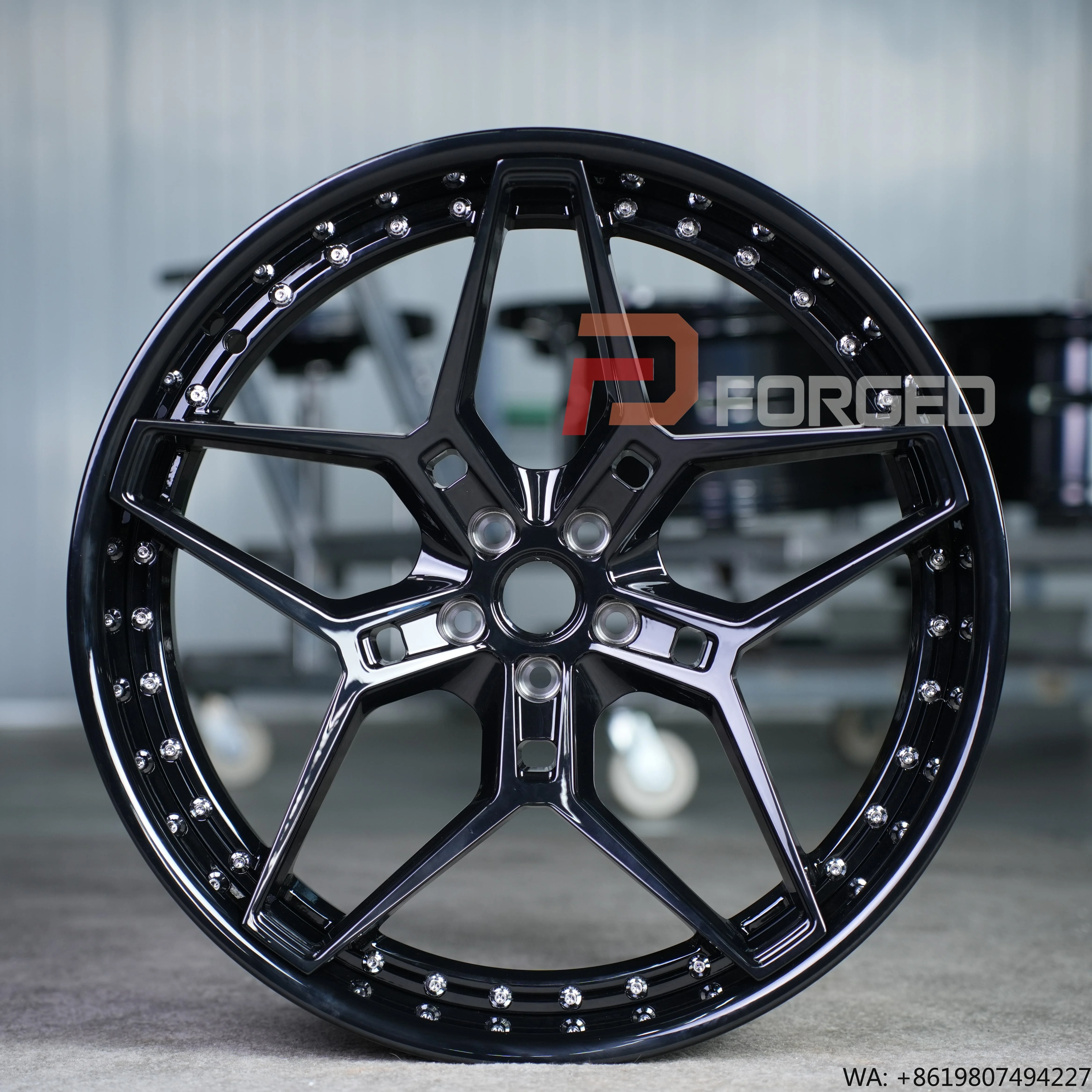 

Custom SUV Alloy Forged Wheels for Starliner Range Rover Defender Discovery - GLS GLE GLC X4 X5 X3M