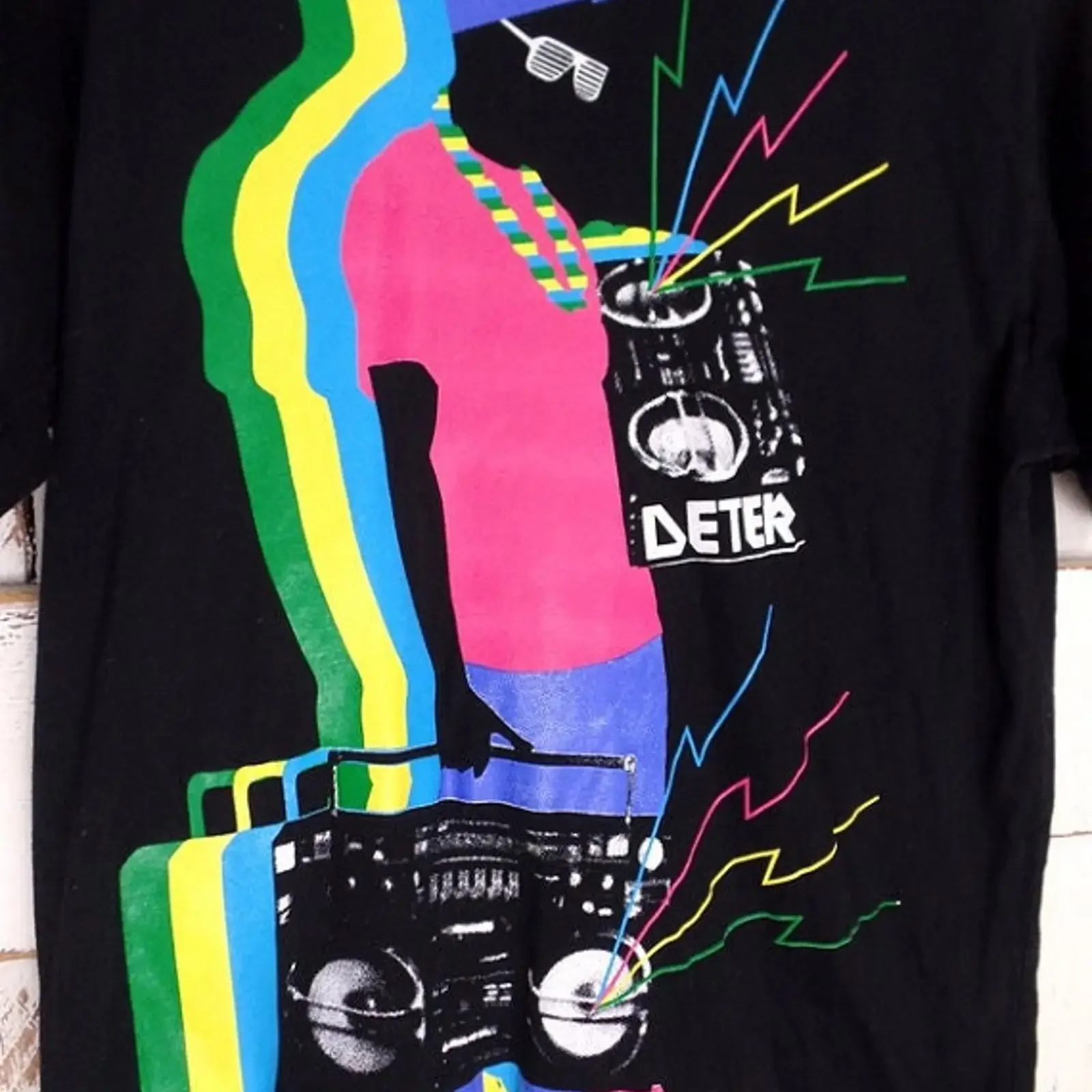 Black retro graphic T Shirt boom box radio tee 90s large vintage Washed Comfortable Top For Everyday Wear homme Slightly