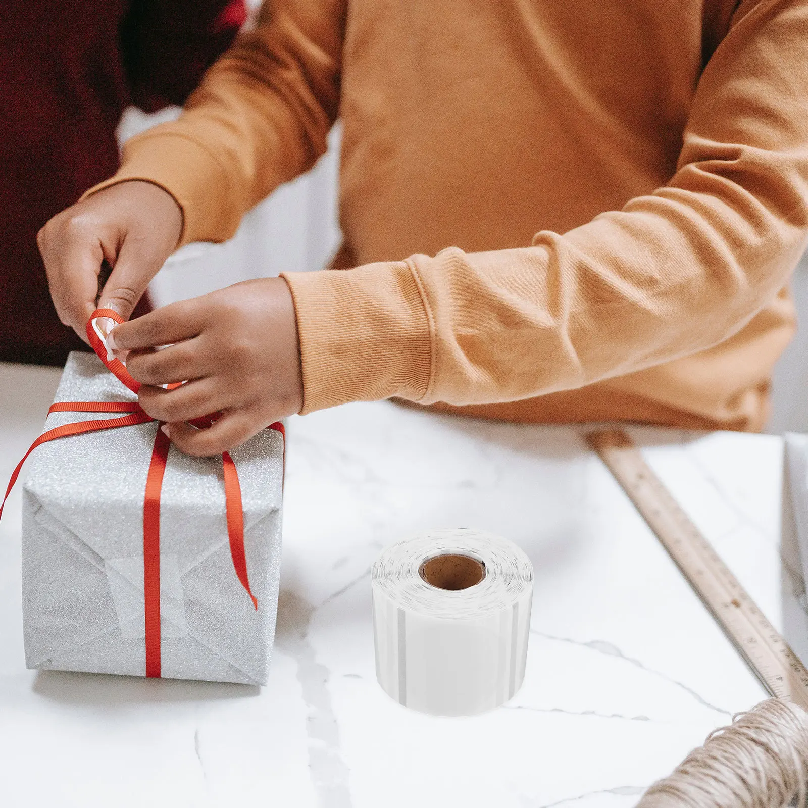 

400Pcs Direct Thermal Labels Circular Printing Paper Round Blank Thermal Stickers for Mailing Shipping Address Printer 50mm