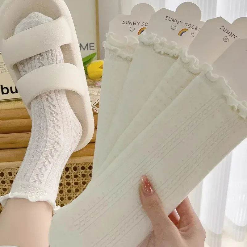 5/1pairs Lace Mesh Socks for Women Summer Cotton White Retro Thin Breathable Mid Length Sock Girl Fashion Sweet Loose Comf Socks