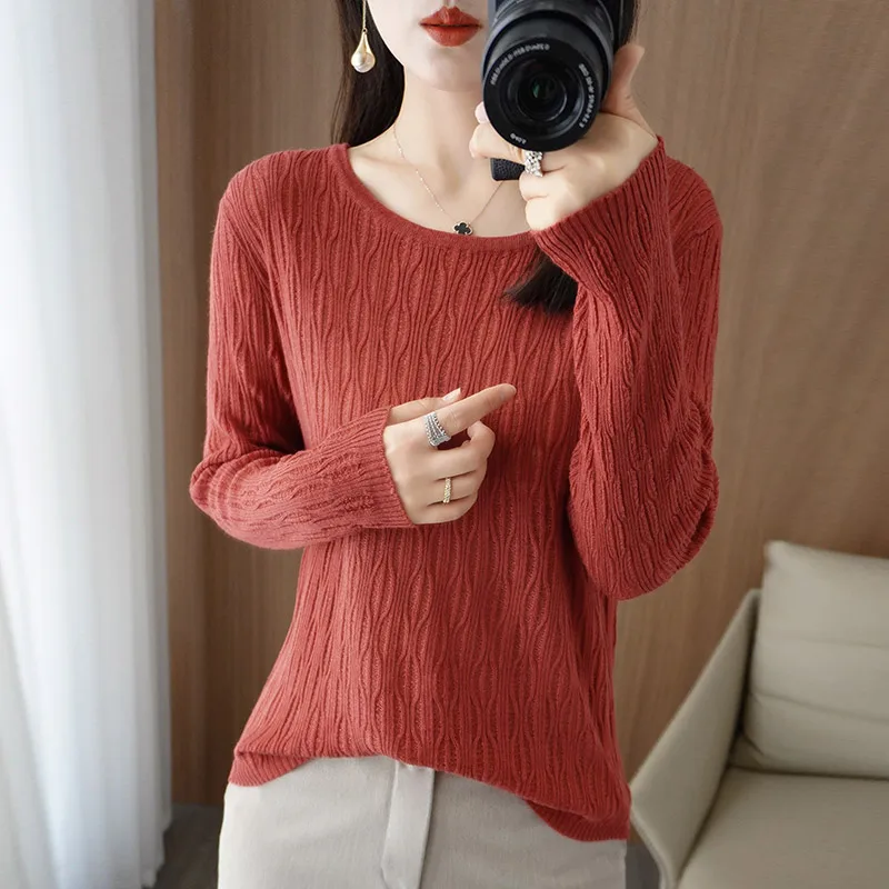 Autumn New Ladies Soft Breathable Sweater Wool Blend O-Neck Pullover Curved Hollow Out Knitted Sweater Slim-Fit Commuter Tops