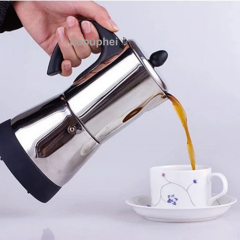 ماكينة صنع القهوة الكهربائية 220 فولت 300 مل 6 أكواب من الفولاذ المقاوم للصدأ وعاء موكا ماكينة صنع القهوة الإيطالية الكهربائية Percolator للمنزل فضي