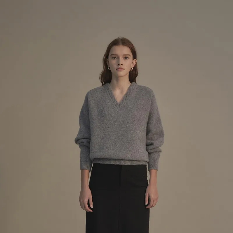 

Loose Women's Knitted Sweater V-Ne Woolen Korean Sle Lazy Faion Commute Autumn Winter Warm Long Sve Turtlene Top