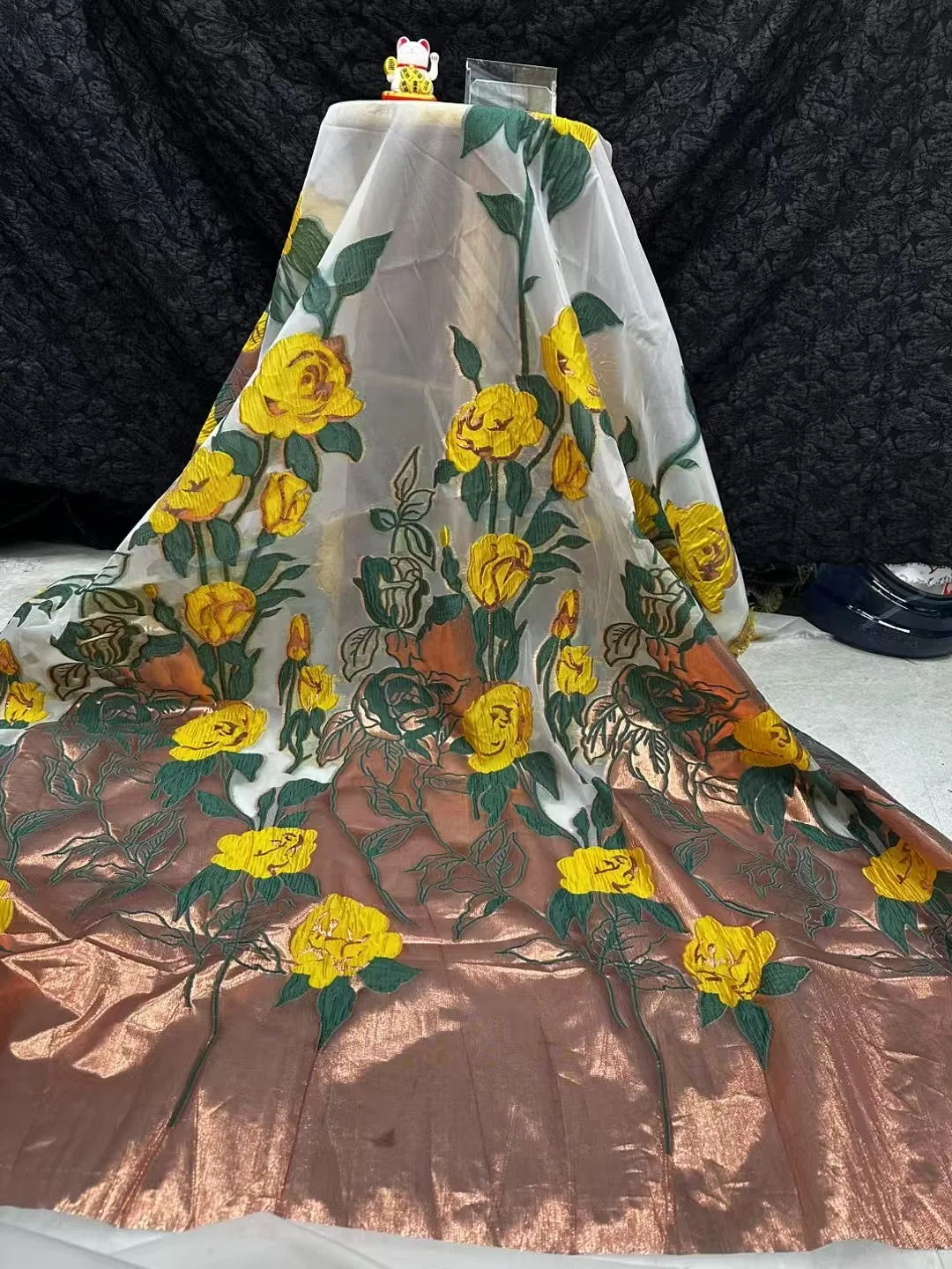 

2025 Nigerian Damask Brocard Tissu Latest Brocade Jacquard African Fabric Lace Fabrics for Women Wedding Evening Dress HCW6306