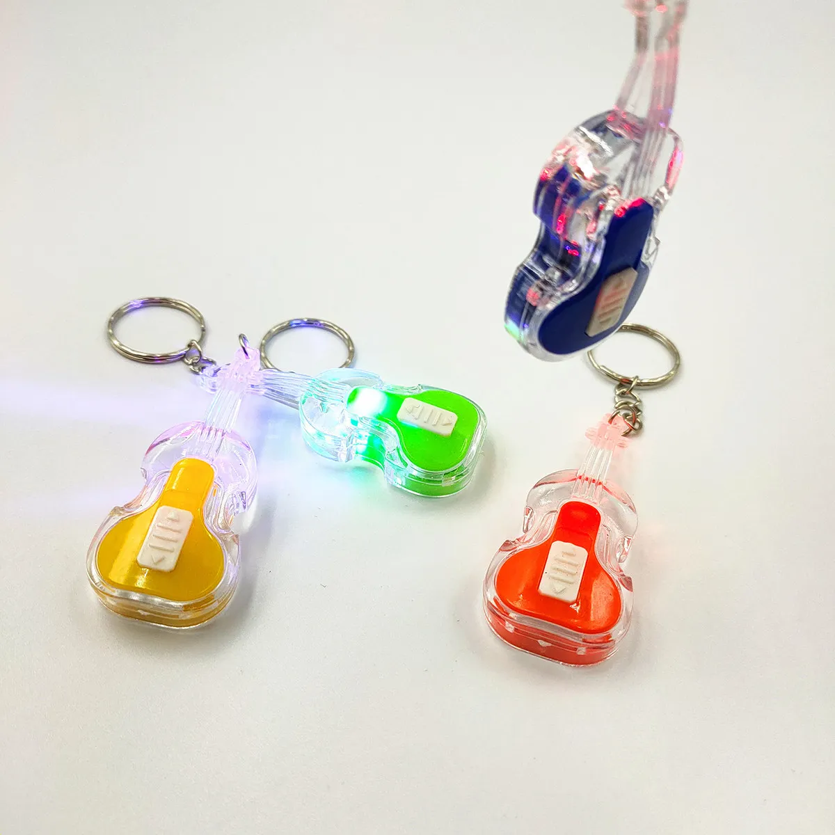 10Pcs Violin Keychain Set Premium Workmanship Stylish Key Pendant for Bag Backpack Keyring Daily Use Small Gift Key Decoration