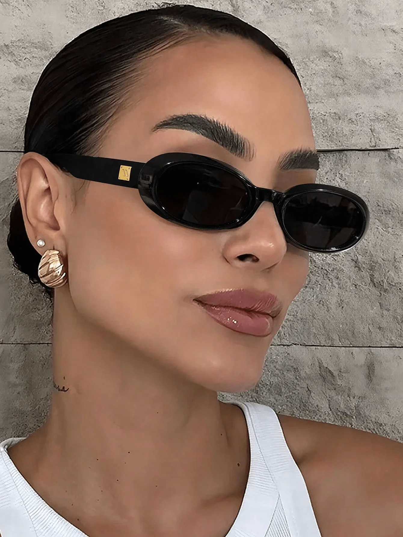 

1 Pair Classic Small Frame Oval Fashionable , Retro Street Style Versatile Glasses For Women
