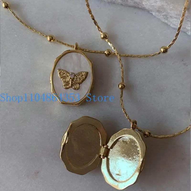 652F Irregular Shaped Locket Necklace Butterfly Charm Designes Neck Chain Fashionable Neckwear Trendy Jewelry Party Gift